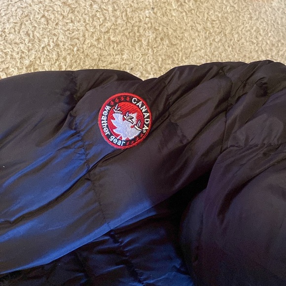 canada weather wear winter coat - Picture 2 of 5